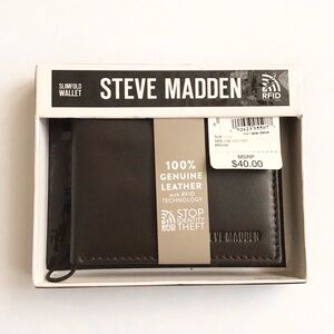 NWT Steve Madden 100% Leather Wallet Anti-Theft Technology